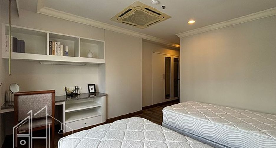 For rent 3 ベッドルーム condo in Watthana, Bangkok