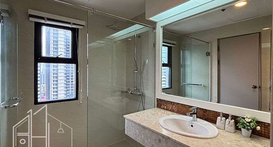 For rent 3 ベッドルーム condo in Watthana, Bangkok