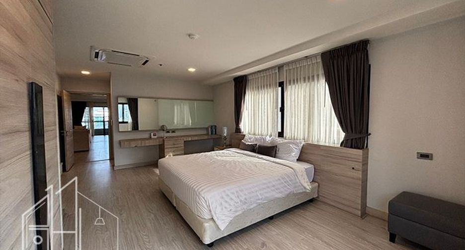 For rent 3 ベッドルーム condo in Watthana, Bangkok