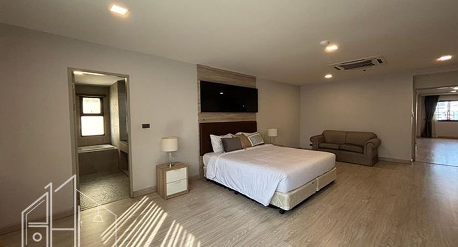 For rent 3 ベッドルーム condo in Watthana, Bangkok