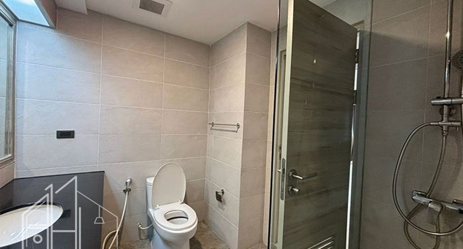 For rent 3 ベッドルーム condo in Watthana, Bangkok