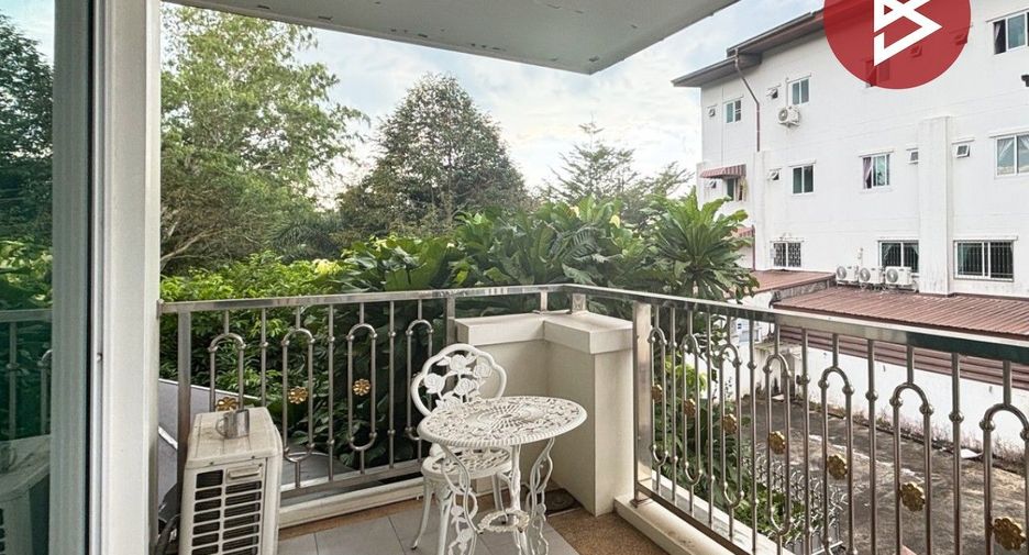 For sale 6 bedrooms house in Mueang Chanthaburi, Chanthaburi