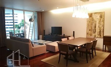 For rent 3 bedrooms condo in Khlong Toei, Bangkok