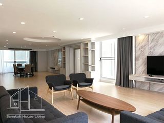 For rent 4 bedrooms condo in Khlong Toei, Bangkok