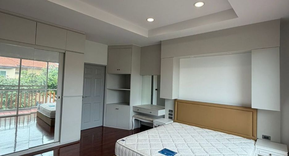 Casa en alquiler de 3 habitaciones en Bang Phli, Samut Prakan