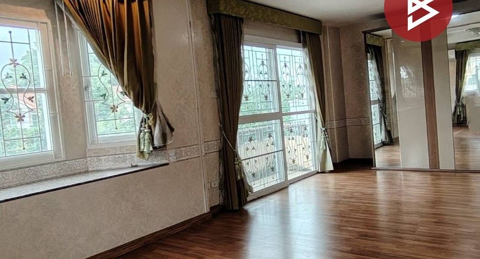 Haus zum Kauf mit 3 Zimmer in Bang Bo, Samut Prakan