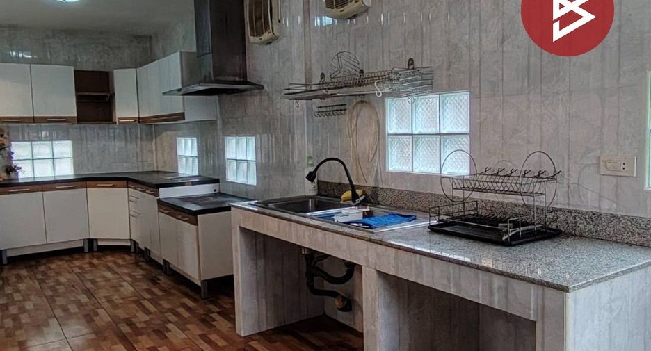Haus zum Kauf mit 3 Zimmer in Bang Bo, Samut Prakan