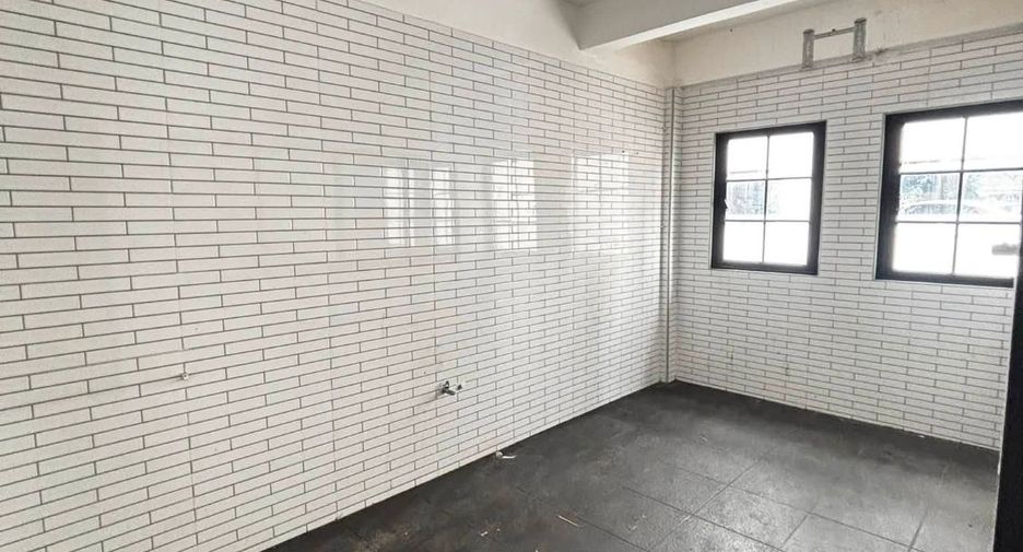 Local comercial en alquiler en Watthana, Bangkok