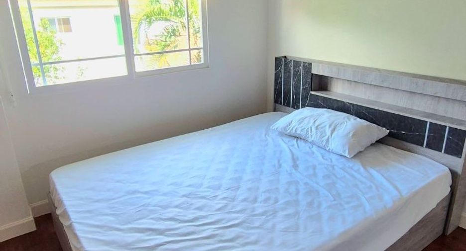 For rent 4 bedrooms house in Mueang Chiang Mai, Chiang Mai