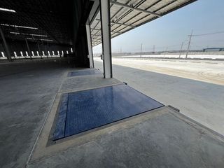 Lagerhaus zur Miete mit 10 Zimmer in Si Racha, Chonburi