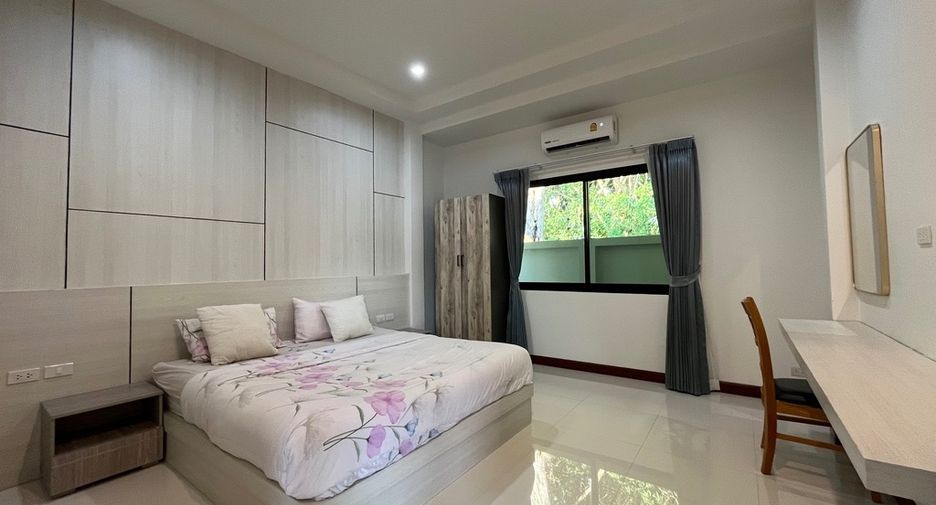 For rent 3 bedrooms villa in Mueang Krabi, Krabi
