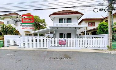 Haus zum Kauf mit 2 Zimmer in Sai Mai, Bangkok