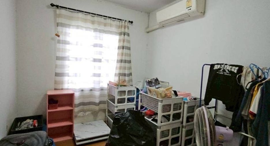 For sale 3 bedrooms townhouse in Mueang Chon Buri, Chonburi