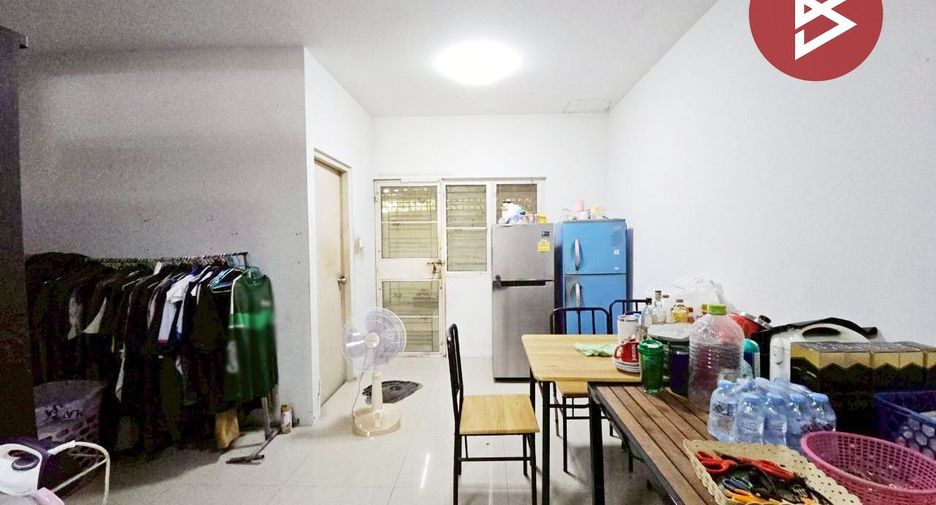 For sale 3 bedrooms townhouse in Mueang Chon Buri, Chonburi