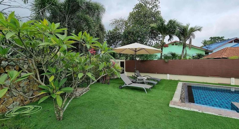 For rent 3 bedrooms villa in Huay Yai, Pattaya