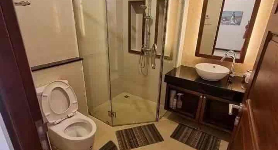 For rent 3 bedrooms villa in Huay Yai, Pattaya