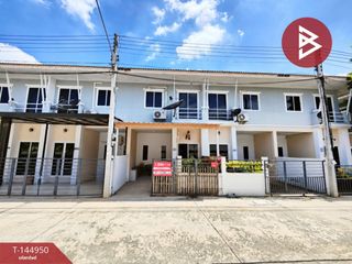À vendre 3 chambres maison de ville à Mueang Nakhon Pathom, Nakhon Pathom