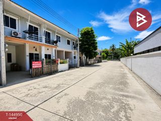 À vendre 3 chambres maison de ville à Mueang Nakhon Pathom, Nakhon Pathom
