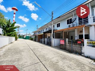 À vendre 3 chambres maison de ville à Mueang Nakhon Pathom, Nakhon Pathom