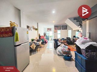 À vendre 3 chambres maison de ville à Mueang Nakhon Pathom, Nakhon Pathom