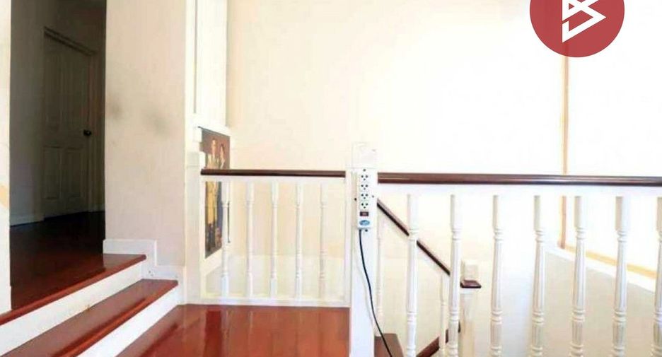 For sale 3 bedrooms house in Bang Phli, Samut Prakan