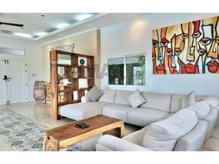 Villa en venta de 4 habitaciones en Ko Samui, Surat Thani