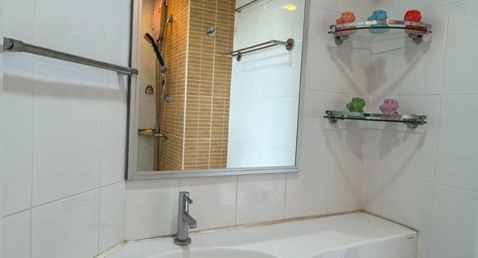 Wohnung zum Kauf mit 2 Zimmer in Bang Sue, Bangkok