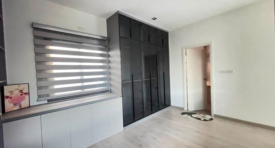 Haus zur Miete mit 4 Zimmer in Bang Lamung, Chonburi