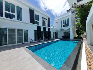 Villa zum Kauf mit 5 Zimmer in Bang Lamung, Chonburi