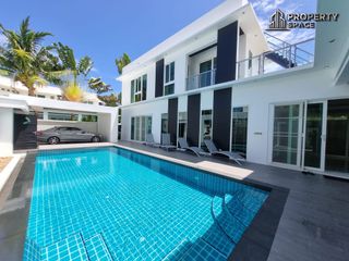 Villa zum Kauf mit 5 Zimmer in Bang Lamung, Chonburi