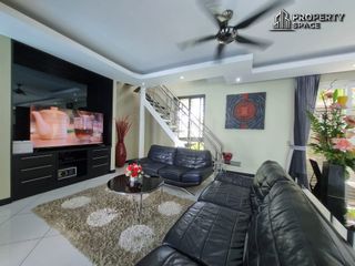 Villa zum Kauf mit 5 Zimmer in Bang Lamung, Chonburi