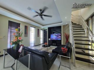 Villa zum Kauf mit 5 Zimmer in Bang Lamung, Chonburi