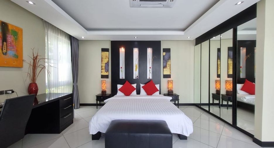 Villa zum Kauf mit 5 Zimmer in Jomtien, Pattaya