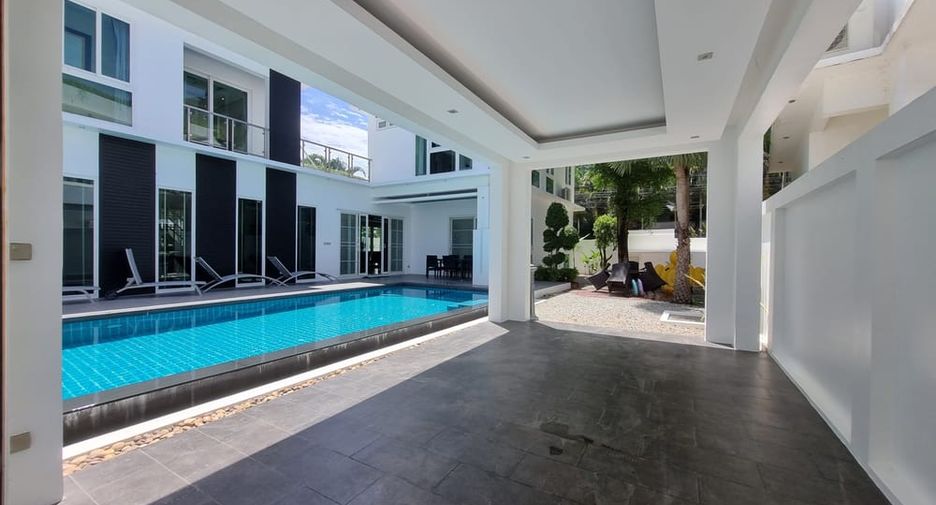 Villa zum Kauf mit 5 Zimmer in Jomtien, Pattaya