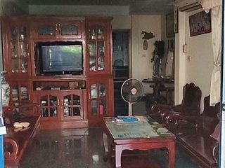 Casa adosada en venta de 3 habitaciones en Bang Phli, Samut Prakan