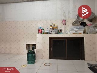 À vendre 2 chambres maison de ville à Bang Pakong, Chachoengsao