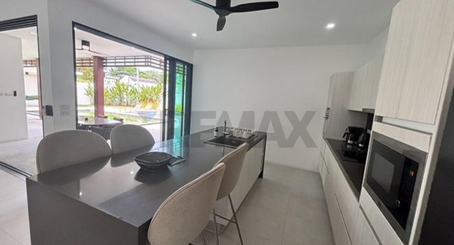 For sale 3 bedrooms villa in Ko Samui, Surat Thani