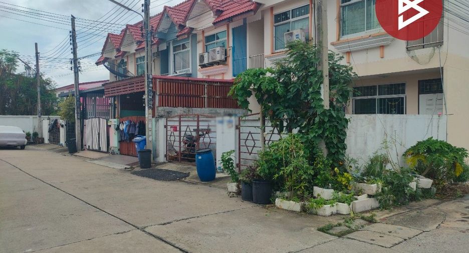 For sale 2 bedrooms townhouse in Bang Phli, Samut Prakan