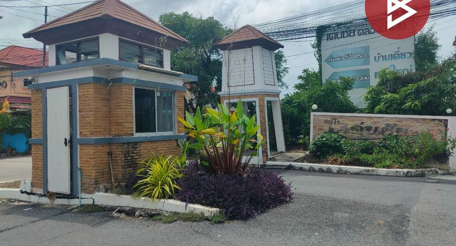 For sale 2 bedrooms townhouse in Bang Phli, Samut Prakan