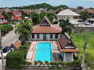 For rent 3 bedrooms villa in Mueang Chon Buri, Chonburi