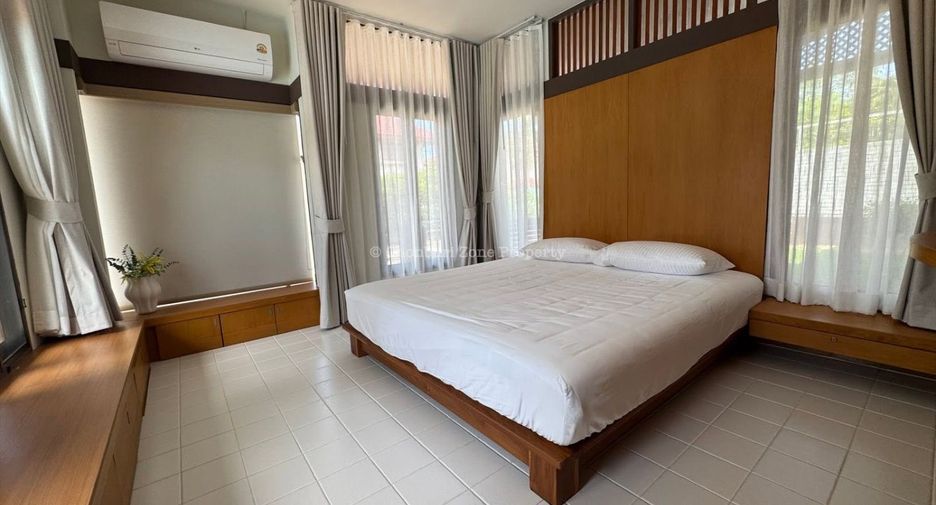 For rent 3 bedrooms villa in Mueang Chon Buri, Chonburi