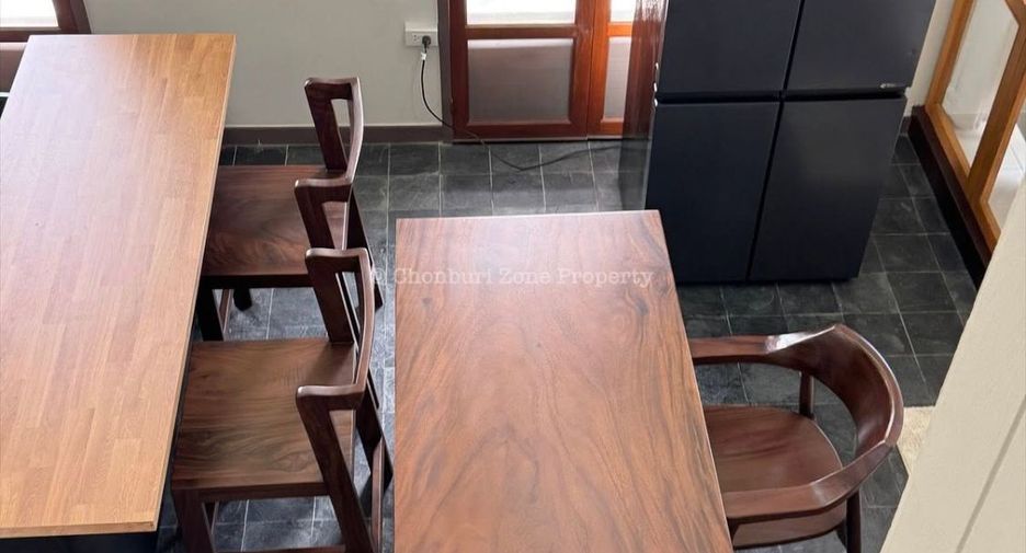 For rent 3 bedrooms villa in Mueang Chon Buri, Chonburi