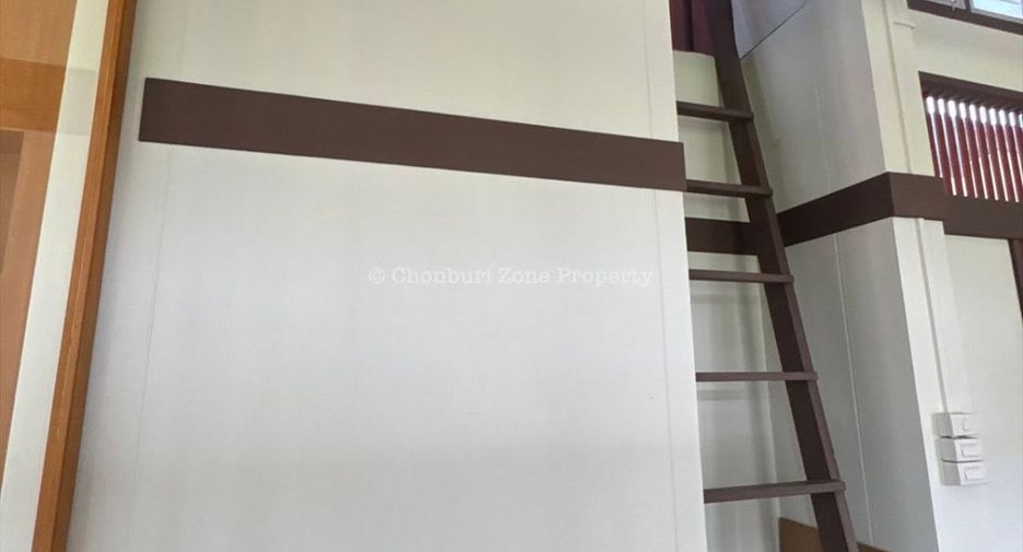 For rent 3 bedrooms villa in Mueang Chon Buri, Chonburi