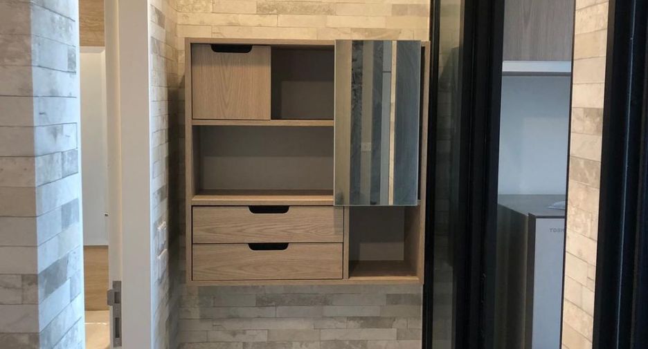 À vendre 1 chambre condo à Mueang Samut Prakan, Samut Prakan