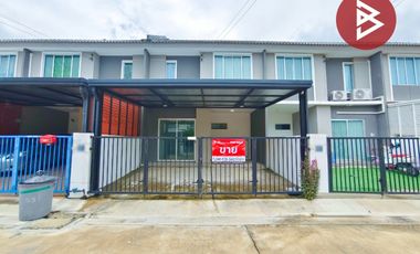 À vendre 3 chambres maison de ville à Phutthamonthon, Nakhon Pathom