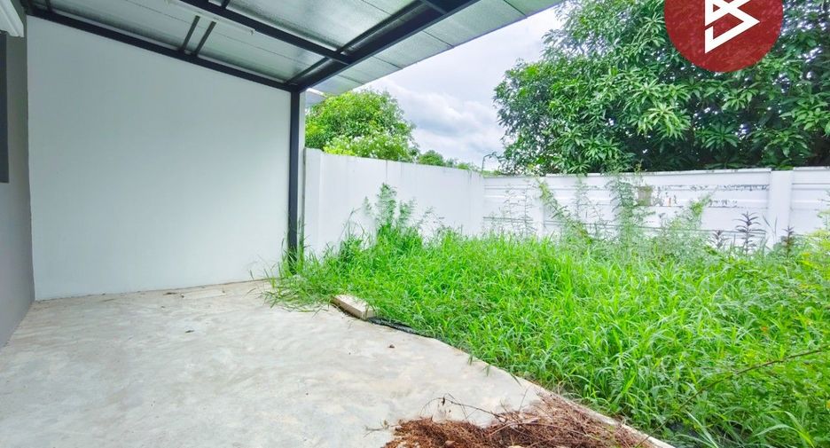 À vendre 3 chambres maison de ville à Phutthamonthon, Nakhon Pathom