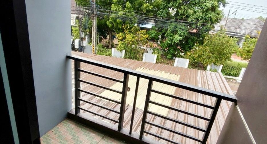 For sale 2 bedrooms retail Space in Phan Thong, Chonburi