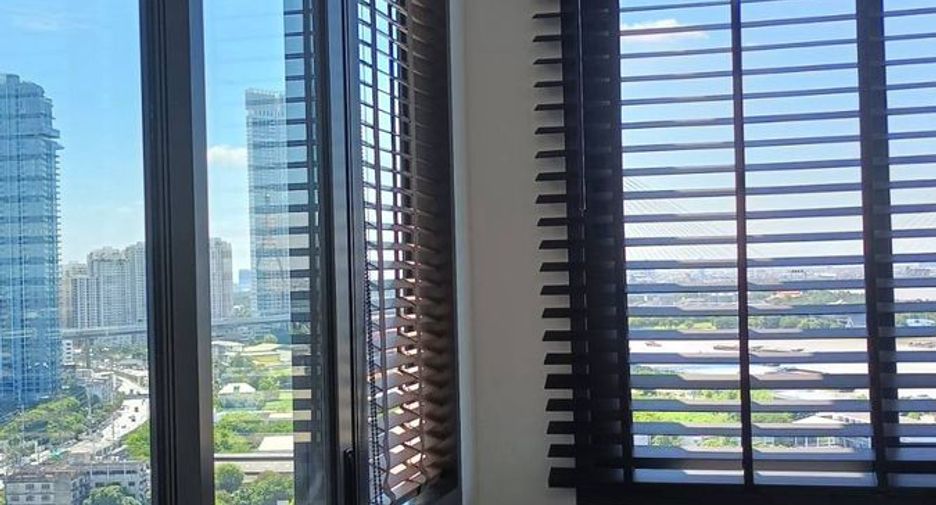 Wohnung zur Miete mit 1 Zimmer in Yan Nawa, Bangkok