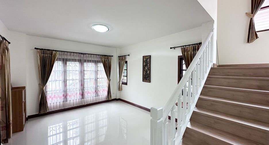 For rent 3 bedrooms house in Mueang Chiang Mai, Chiang Mai
