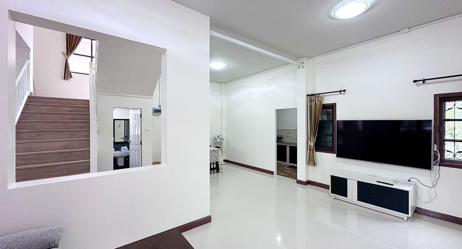 For rent 3 bedrooms house in Mueang Chiang Mai, Chiang Mai